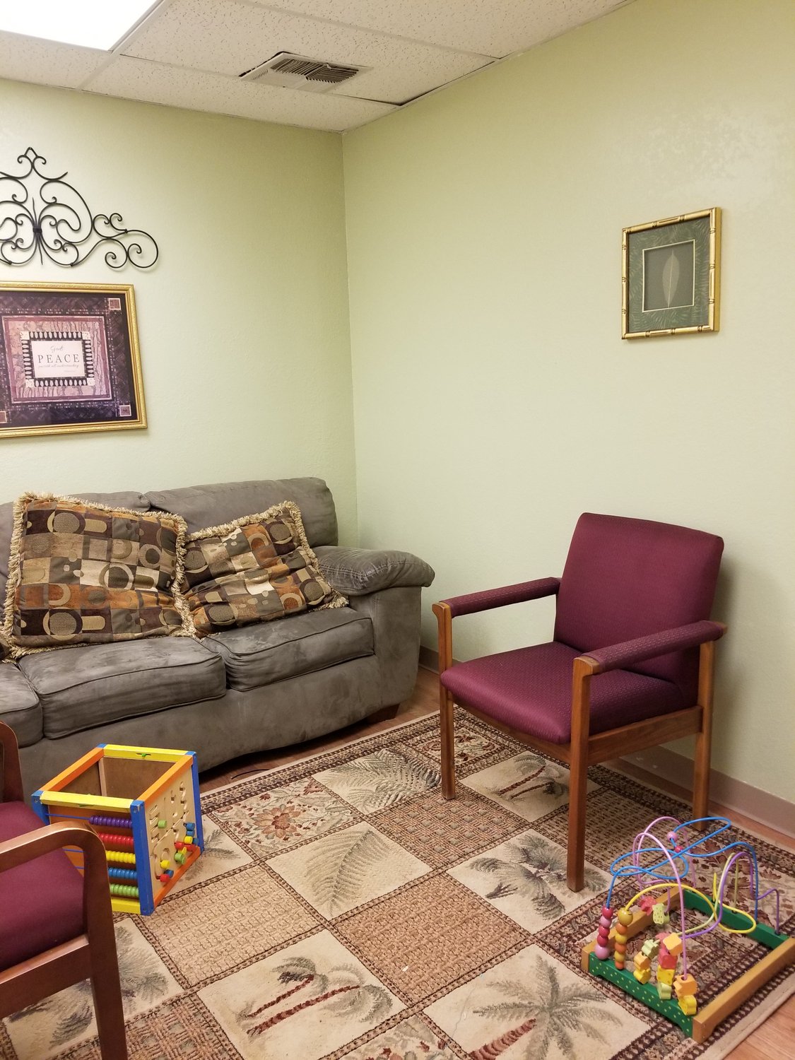 2020_Whiteriver_center_room_3